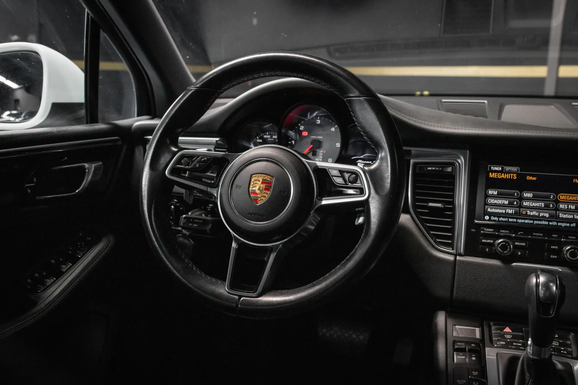 Porsche Macan S PDK 14