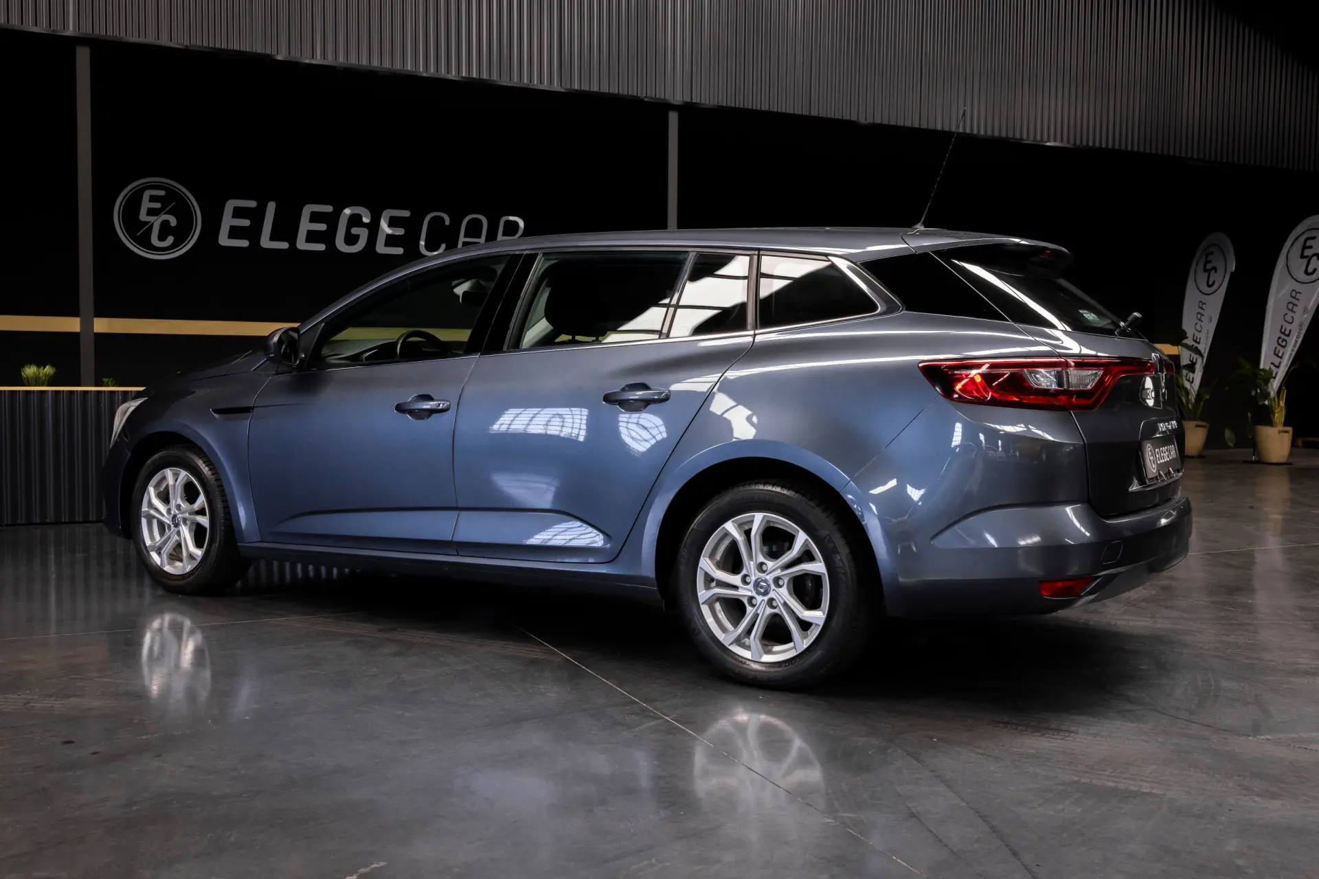 Renault Mégane Sport Tourer 1.2 TCE Zen 6