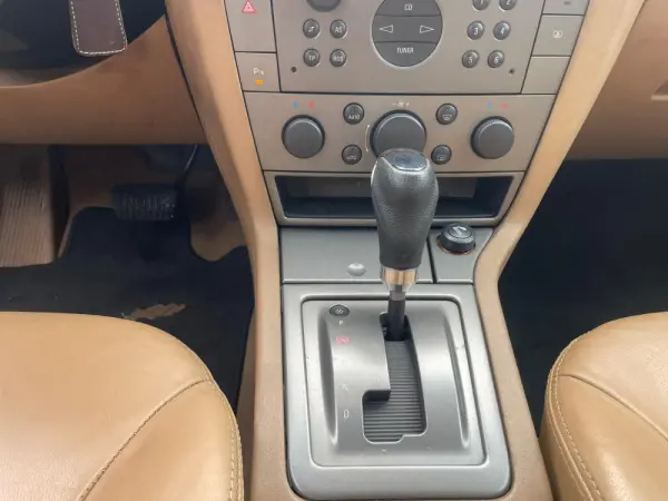 Opel Vectra 6
