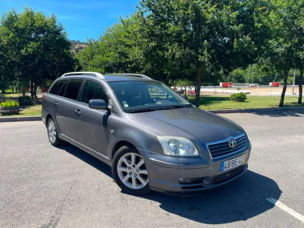Toyota Avensis 5