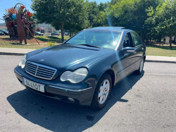 Mercedes-Benz C 200 7