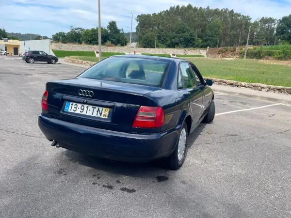 Audi A4 17
