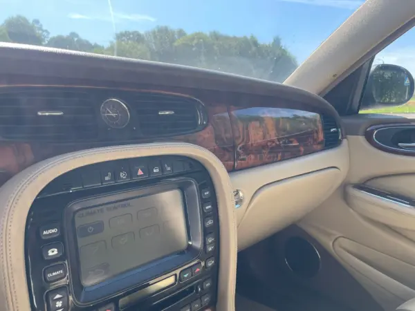 Jaguar XJ XJ6 2.7 D V6 Executive 12
