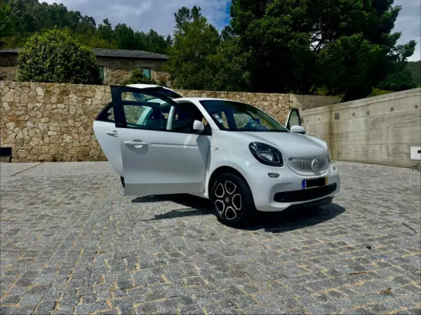 Smart ForFour 5