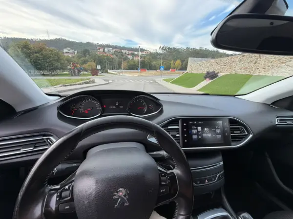 Peugeot 308 1.2 PureTech Style 6