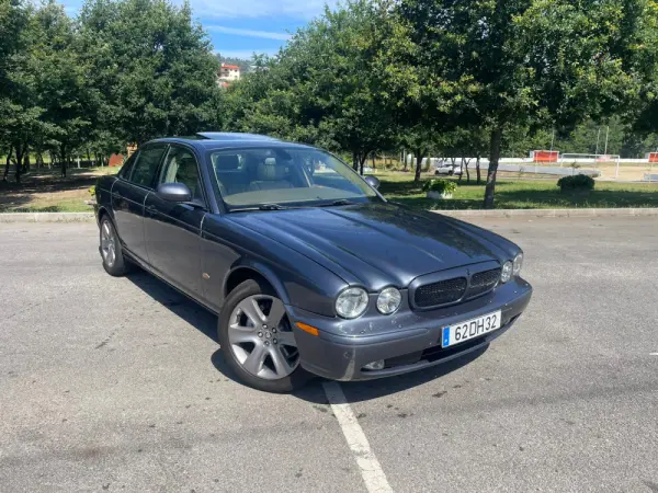 Jaguar XJ XJ6 2.7 D V6 Executive 7