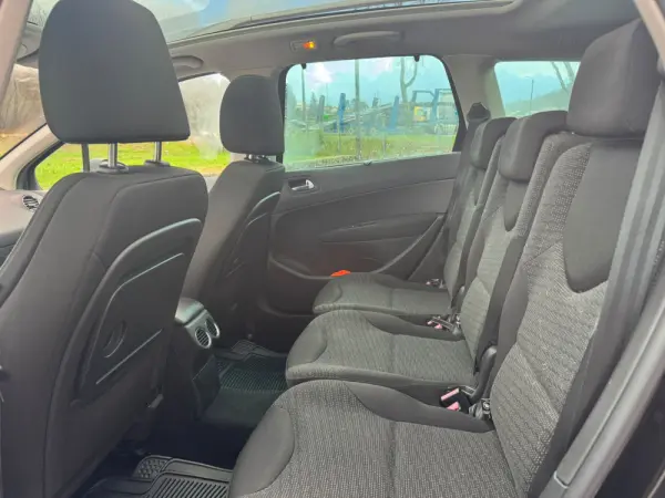 Peugeot 308 16