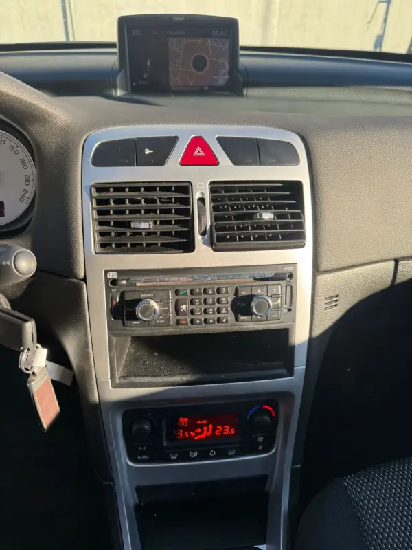 Peugeot 307 5