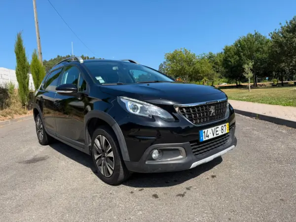 Peugeot 2008 5