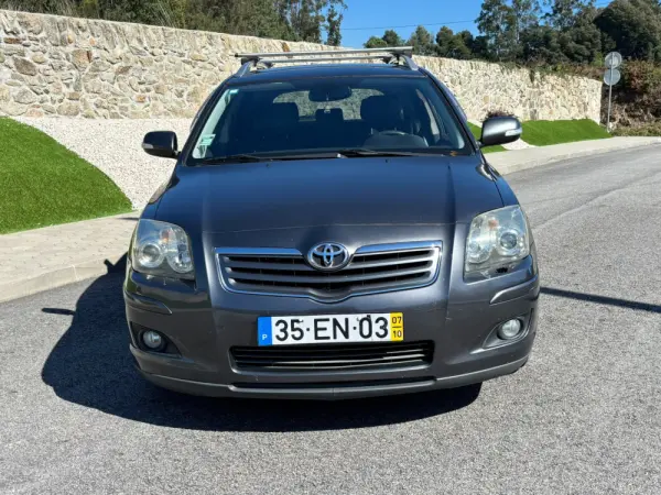 Toyota Avensis SW 2.0 D-4D Exclusive 7