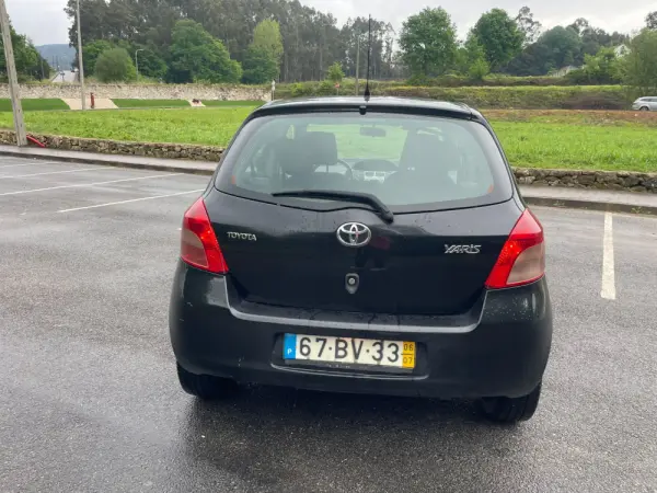 Toyota Yaris 13