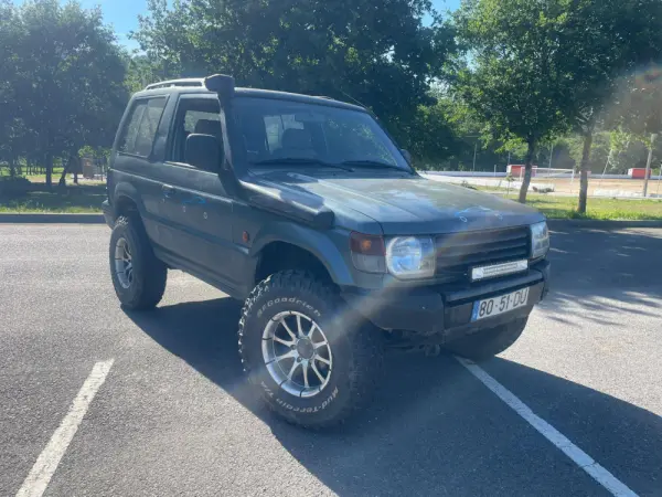 Mitsubishi Pajero 2.5 TD GLX Longo 9