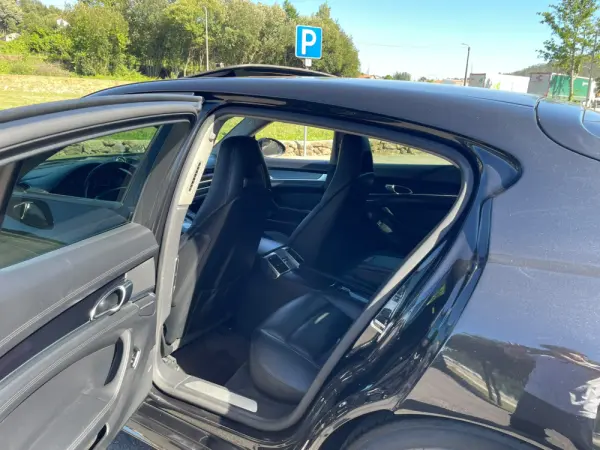 Porsche Panamera 15