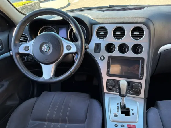 Alfa Romeo 159 Sportwagon 1.9 JTDm 16V Q-Tronic 10