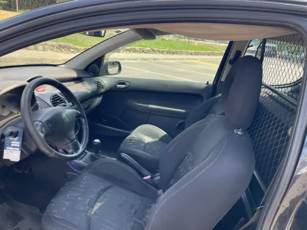 Peugeot 206 4