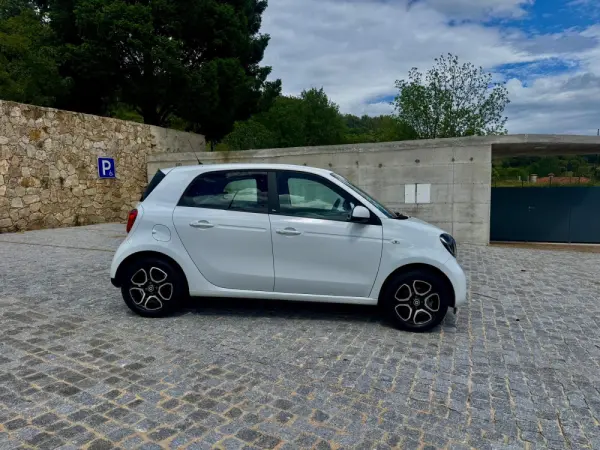 Smart ForFour 16