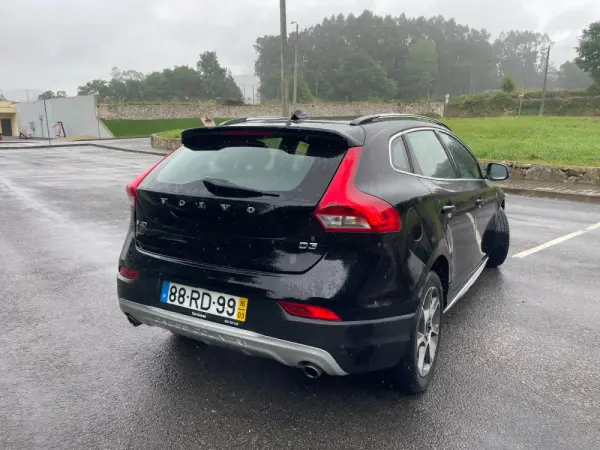 Volvo V40 Cross Country 18