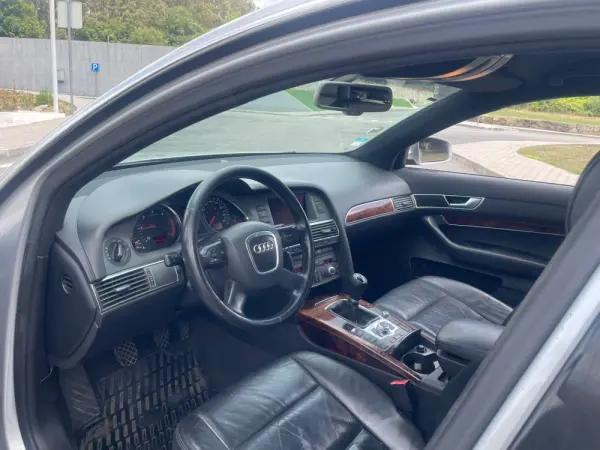 Audi A6 2