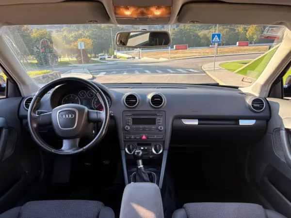 Audi A3 2.0 TDI Ambiente 16
