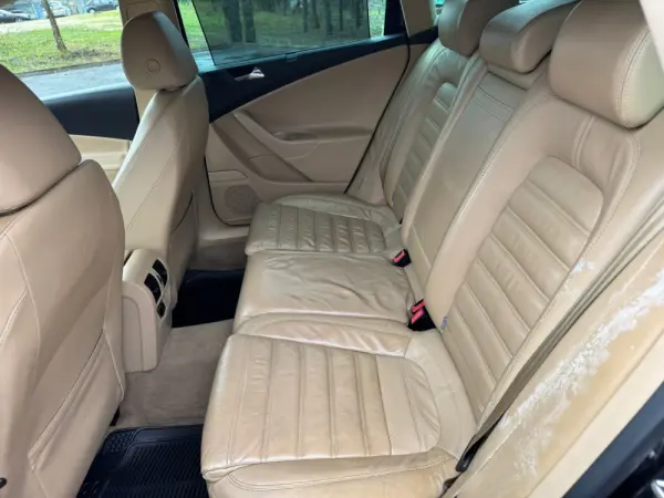 Volkswagen Passat 16