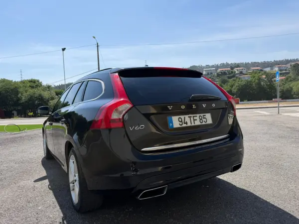 Volvo V60 5
