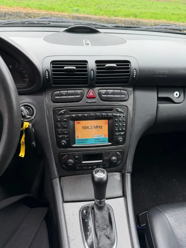 Mercedes-Benz C 270 14