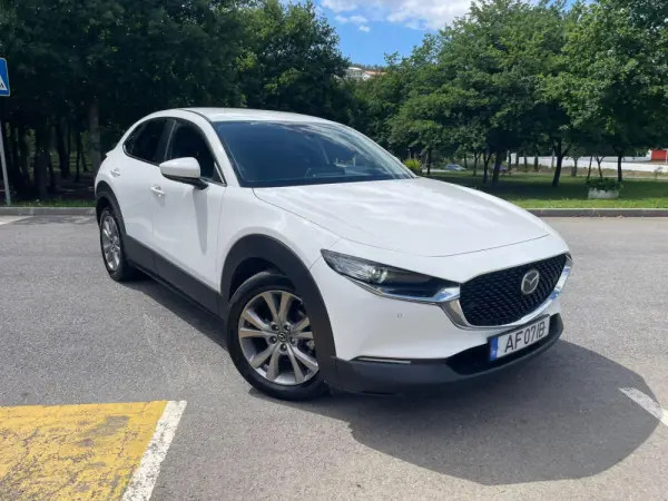 Mazda CX-30 9