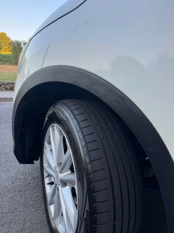 Nissan Qashqai 10