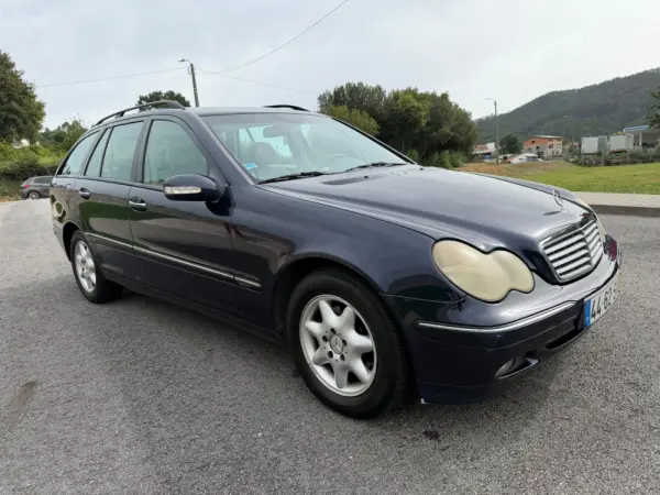Mercedes-Benz C 220 13