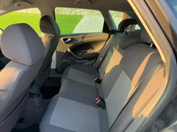 SEAT Ibiza ST 9
