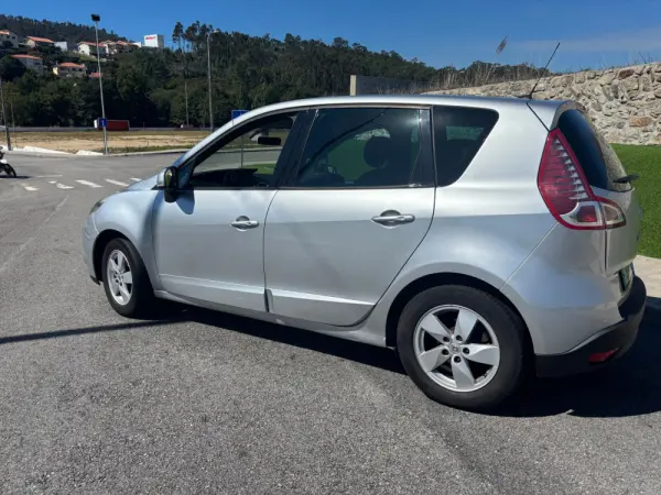 Renault Mégane Scénic 10