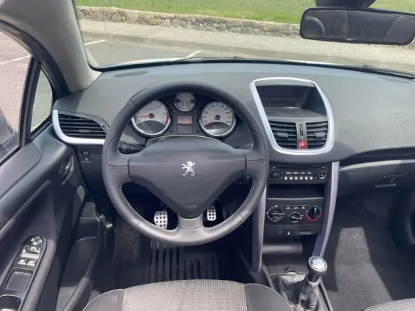 Peugeot 207 1.6 HDi Sport 14