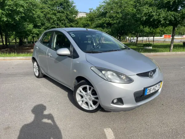 Mazda 2 15