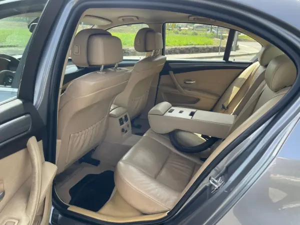 BMW 520 10