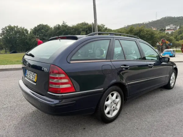 Mercedes-Benz C 220 15