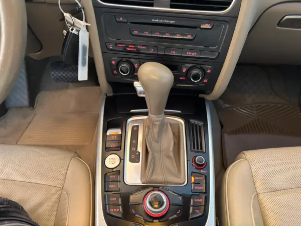 Audi A4 2.7 TDi V6 S-line Multitronic 4