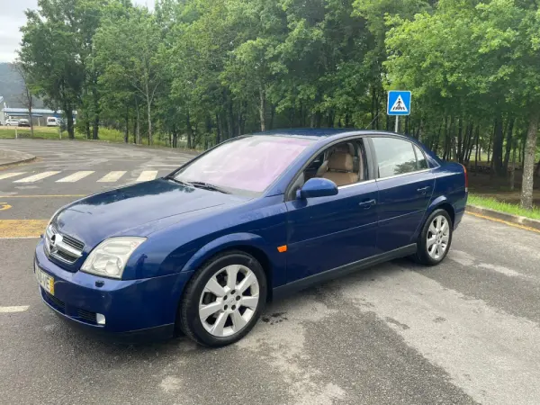 Opel Vectra 1