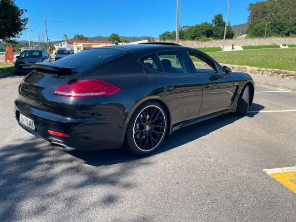 Porsche Panamera 18