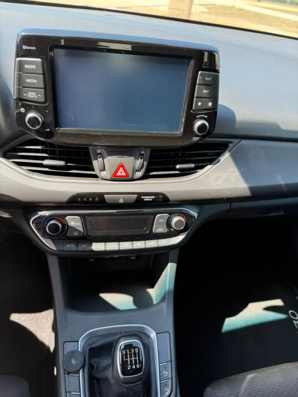 Hyundai i30 4