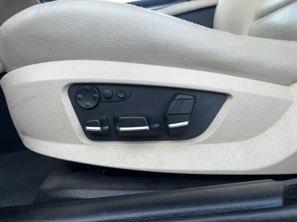 BMW 525 d Auto 12