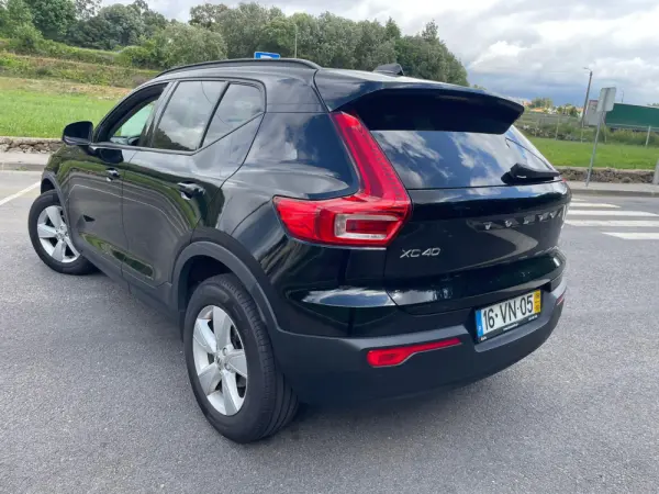 Volvo XC 40 2.0 D3 11