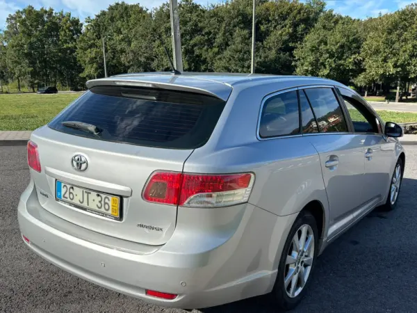 Toyota Avensis SD 2.0 D-4D 7