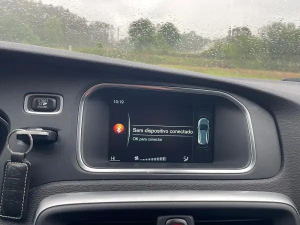 Volvo V40 Cross Country 8