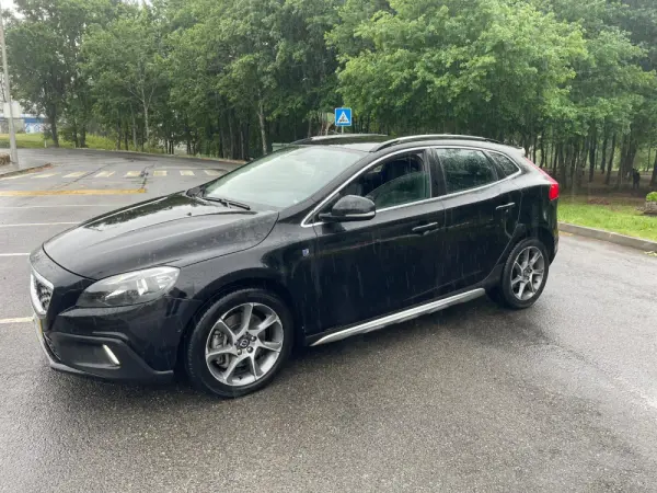 Volvo V40 Cross Country 14