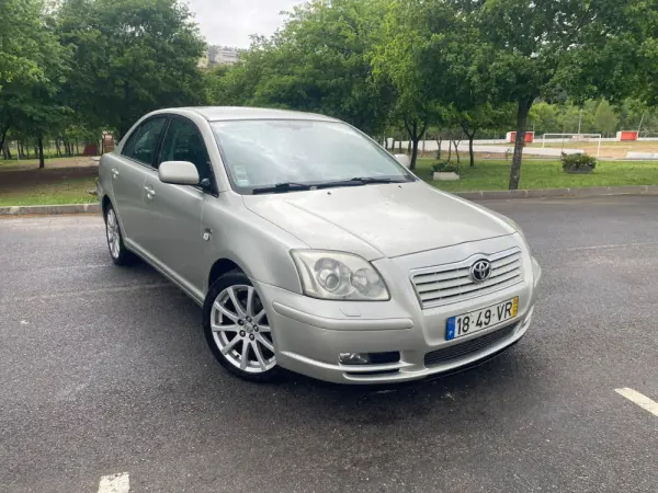 Toyota Avensis 13