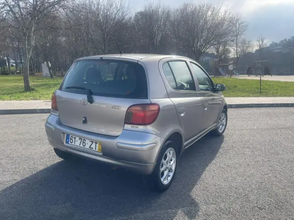 Toyota Yaris 3