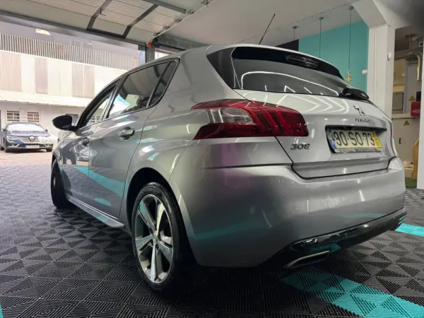 Peugeot 308 3