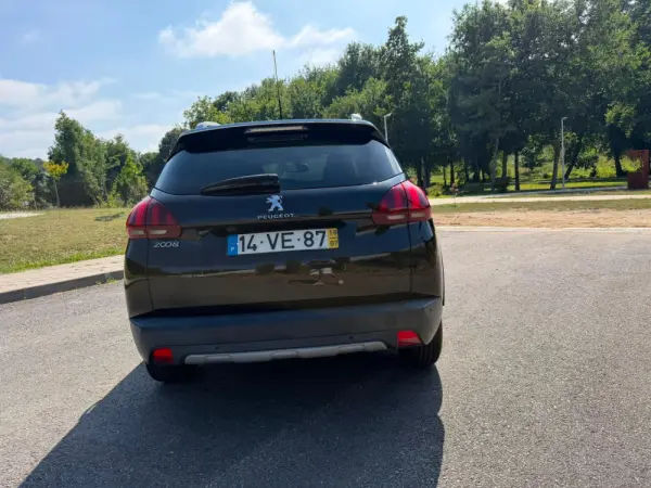 Peugeot 2008 3