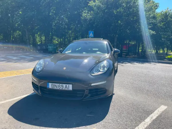 Porsche Panamera 14