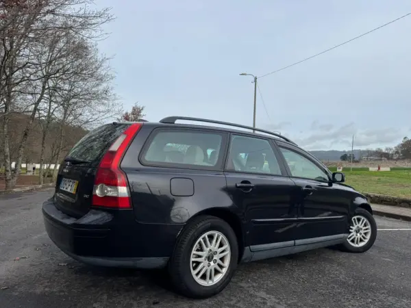 Volvo V50 5